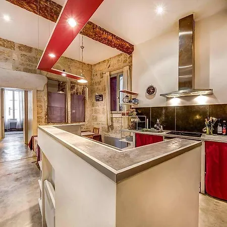 Colombet Stay's - Rue Bocaud *